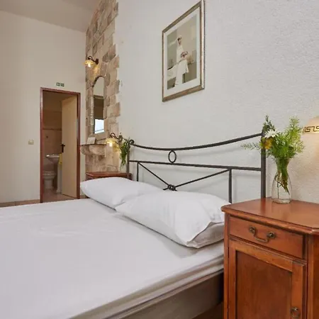 Krknjasi Guest house Veliki Drvenik